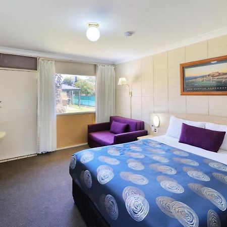 Cootamundra Gardens Motel Екстер'єр фото