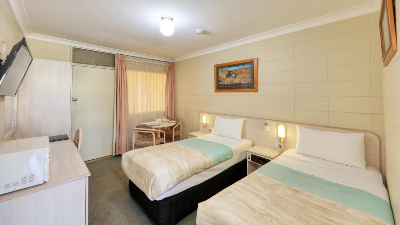 Cootamundra Gardens Motel Екстер'єр фото