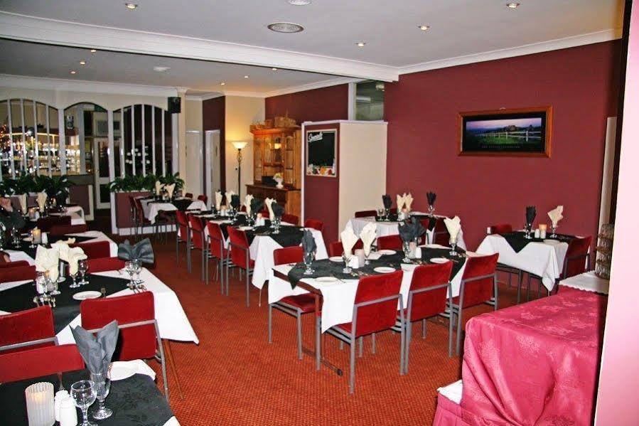 Cootamundra Gardens Motel Екстер'єр фото